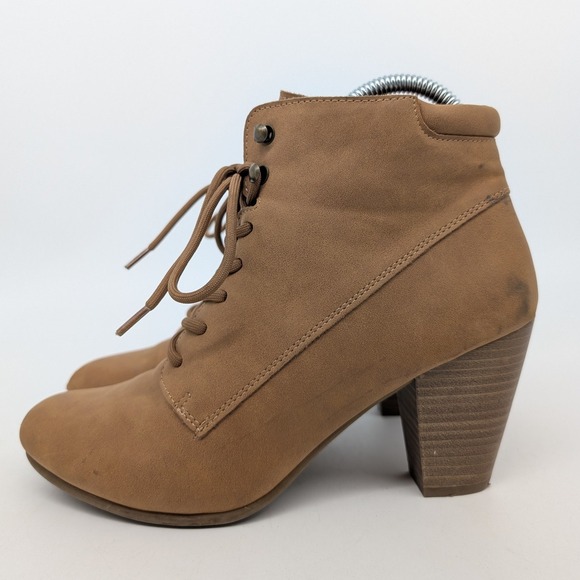 Andiamo Women's Tan Lace Up Chunky Heel Ankle Boots Size 8M - Picture 5 of 16